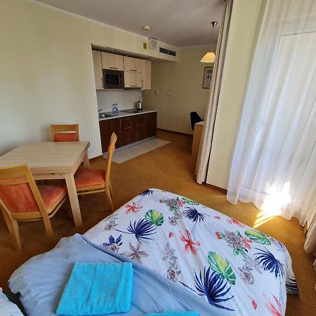 10Q - Z6 Apartament 804 Warsaw Exterior photo